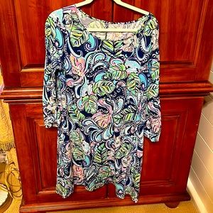 Lilly dress. Size large 100% cotton. Like new